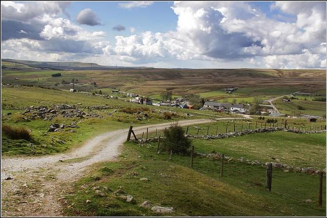 Wales' Highest Village - The Chartist Cottage - Trefil Tredegar Exterior foto